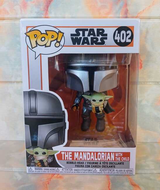 Funko Pop! Star Wars / The Mandalorian with The Child